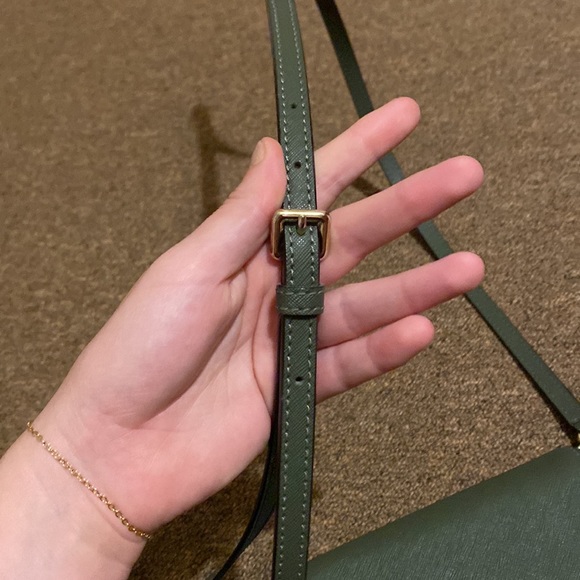 Kate Spade olive green purse - Picture 4 of 7
